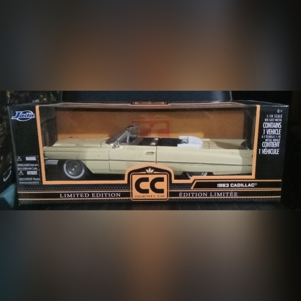 Jada Collectors Club 1963 Cadillac Collectible Model Car
